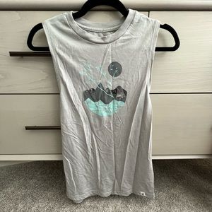 10 Tree Tank Top